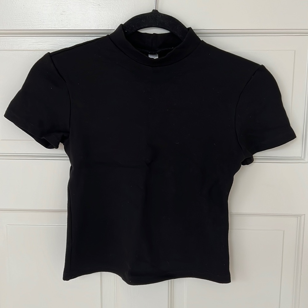 American Apparel mock turtleneck crop t-shirt. Size S